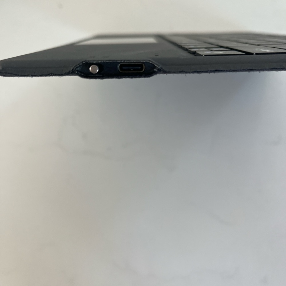 Amazon Gray Tablet Keyboard with Touchpad - Picture 5 of 5